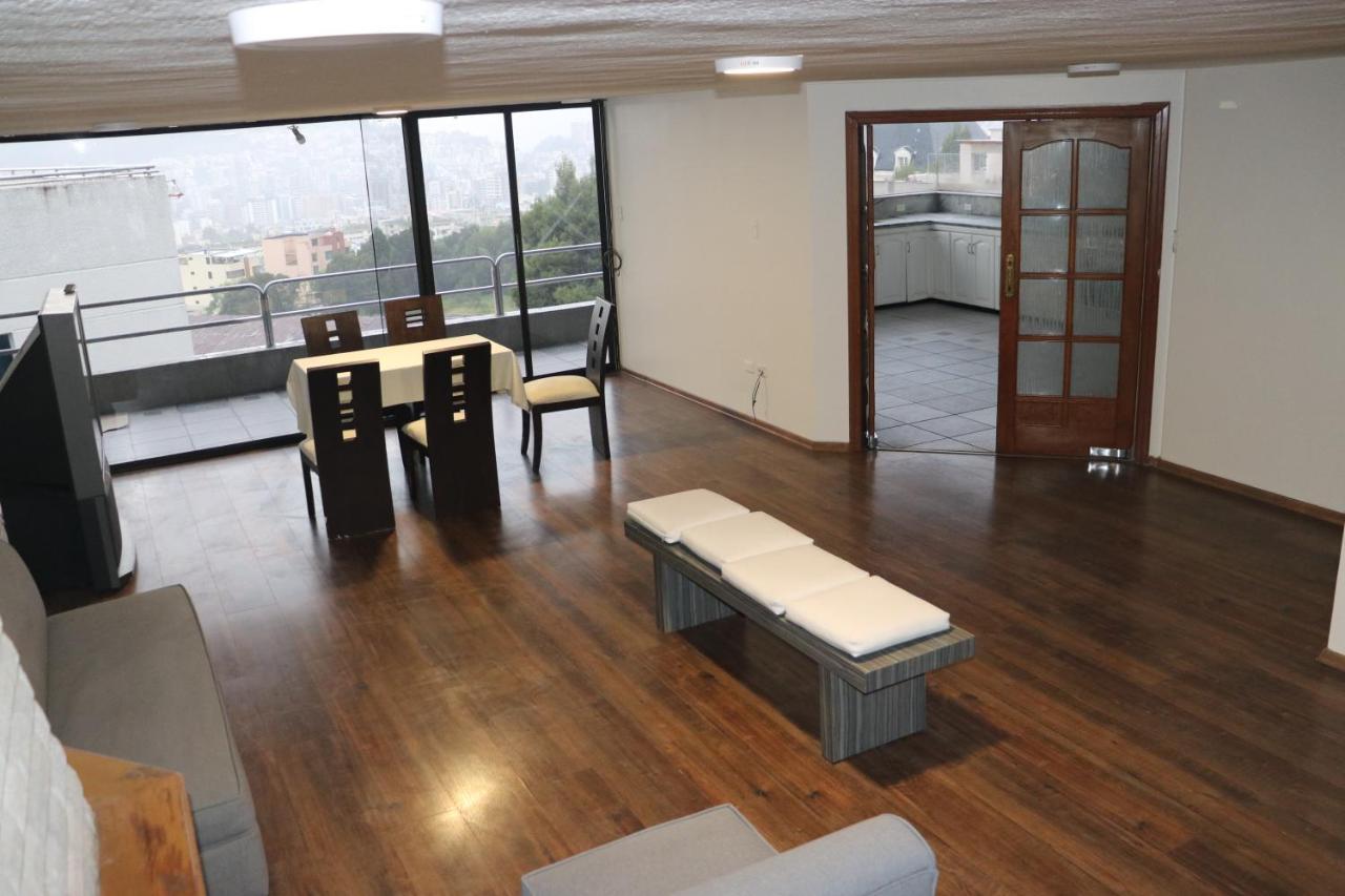 Ferienwohnung Hermosa Vista - A 10 Min Del Centro Historico X 6 Personas Quito Exterior foto