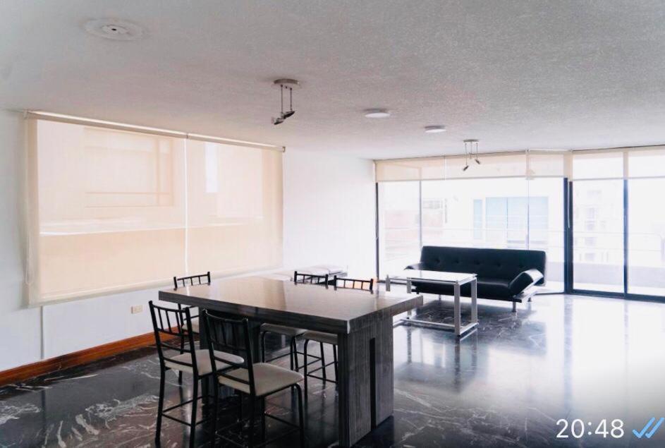 Ferienwohnung Hermosa Vista - A 10 Min Del Centro Historico X 6 Personas Quito Exterior foto